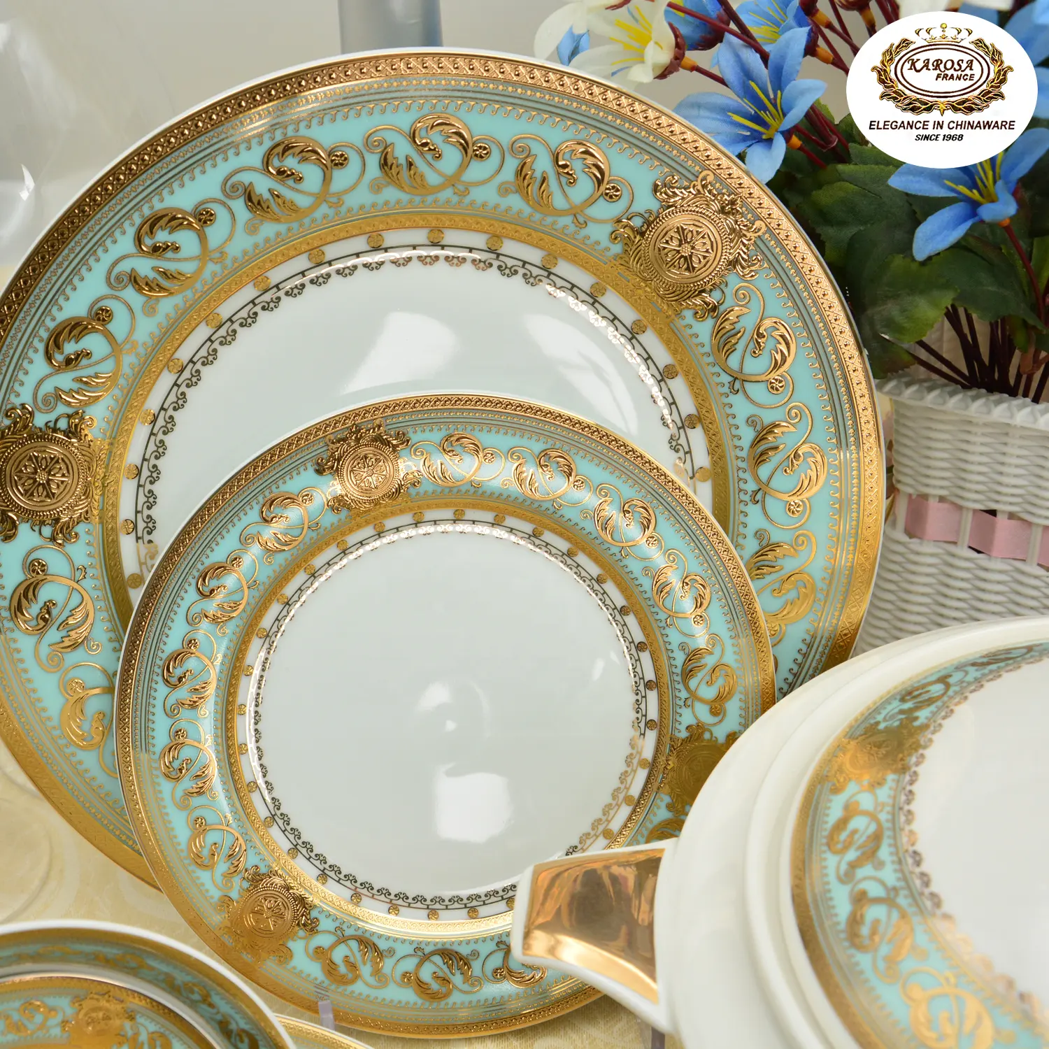 Quick shipping embossed gold porcelain tableware luxury bone china dinner sets dinnerware