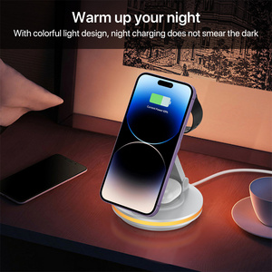 Support de téléphone portable pliable 15W portable avec lumière colorée, <span class=keywords><strong>chargeur</strong></span> sans fil magnétique 3-en-1 pour iPhone 15 17 <span class=keywords><strong>Pro</strong></span> Max, <span class=keywords><strong>AirPods</strong></span> et Apple Watch - Product Image 4