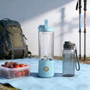 Licuadora Portátil Inalámbrica de 550 ml con Carga USB para Camping y Picnic, Bebidas y Smoothies - Product Image 1