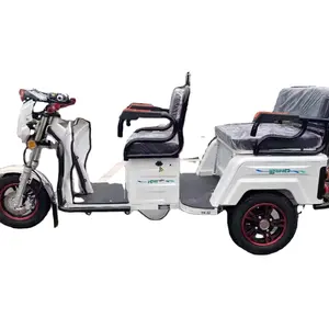 Venta caliente triciclo eléctrico motocicleta scooters eléctricos bicicleta 3 tres ruedas discapacidad con pedales para adultos/ancianos