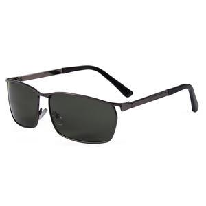 Lunettes de soleil carrées classiques pour hommes, monture noire, verres TAC, protection UV400, pour la conduite, les voyages, la pêche, les tenues de mode - Product Image 5