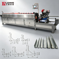 Machine de formage à rouleaux pour brides TDC avec système d'injection de mastic silicone pour une connexion de conduits étanche