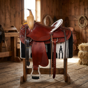 Selle de cheval en cuir façonnée à la main de style western élégant - Selle de cowboy sculptée à la main avec étriers - Product Image 2
