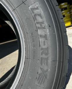 Neumáticos al por mayor con patrón de dirección 385/65R22.5, neumáticos TBR para todo clima, neumáticos radiales para camiones y autobuses - Product Image 6