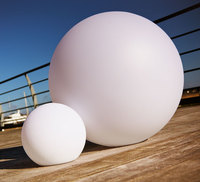 Sphère lumineuse en plastique de lampe de boule rougeoyante du jardin LED IP65 extérieur avec l'éclairage LED résistant aux intempéries de boule de LED flottante