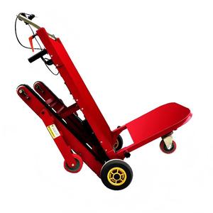 Chariot à main pliable en acier rouge avec quatre roues et plateforme pour usage industriel - Product Image 1