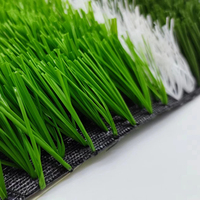 Gazon synthétique artificiel de haute densité de 50 mm (1,9 pouce), tapis de gazon en rouleau, résistant au feu, respectueux de l'environnement, terrain de football