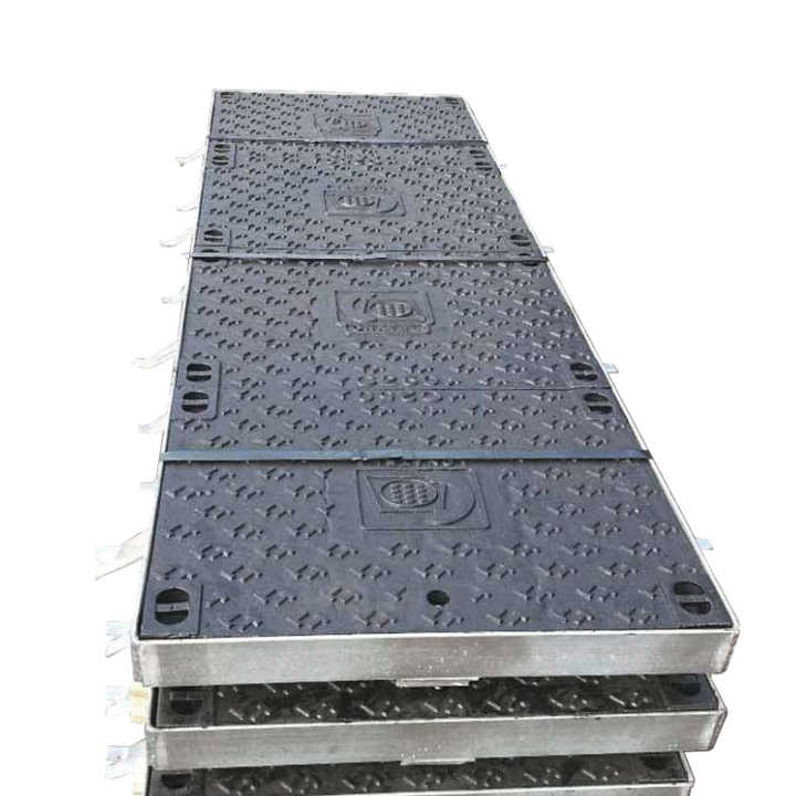 Durable L3T Telecom Manhole Cover - Ductile Iron & CE Certified