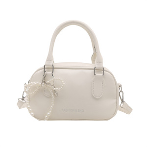 Borsa a Tracolla e a Mano da Donna 2026, Nuovo Stile Estivo, Semplice ed Elegante, con Fiocco di Perle e Chiusura a Cerniera - Product Image 6