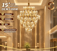Lustre en cristal de verre multicouche en or de luxe sur mesure, non standard, moderne, grand luminaire suspendu LED pour hall d'hôtel, villa, salle