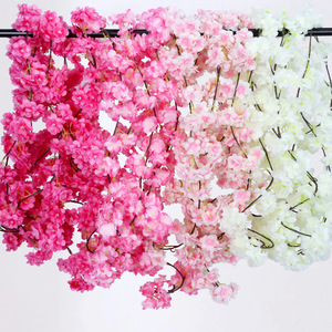 ดอกซากุระประดิษฐ์จากผ้าไหมสำหรับตกแต่งภายในและภายนอกอาคาร - Product Image 1