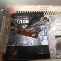 Support en acier inoxydable 304 316 à bras unique pour connexion de verre par nervures