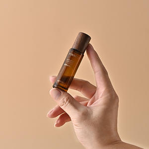 Botellas de rodillo de perfumes de aceite esencial de vidrio grueso ámbar de 5-15ml Botellas de rollo vacías de vidrio marrón clásico - Product Image 4