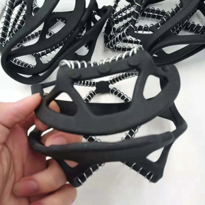 Crampons antidérapants en acier inoxydable pour chaussures, chaînes de protection sûres pour la randonnée et l'escalade sur neige - Product Image 3