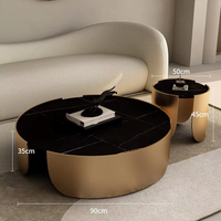 Ensemble de tables basses gigognes rondes extensibles en pierre frittée, style moderne de luxe, avec base tambour couleur or champagne, personnalisable pour salon