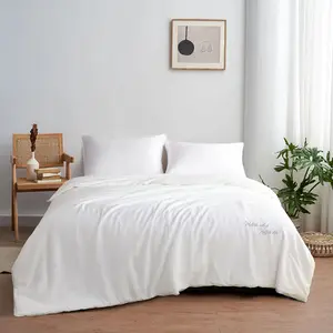 Spring Summer Cooling Lightweight Luxurious Fluffy Comforters 220X230Cm Full Size Jacquard Fabrics Striped Quilt Duvet Blanket C