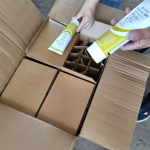 Stucco Acrilico Spray Specializzato 1K Giallo Crema Resistente alle Intemperie per Riempire Piccoli Fori e Ammaccature 300g Vernice per Mobili - Product Image 1