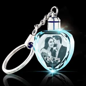 Shining New Cá Nhân Hoá Tim Pha Lê Keychain Với Hình Ảnh Thắp Sáng, Tùy Chỉnh Hình Ảnh Móc Khóa