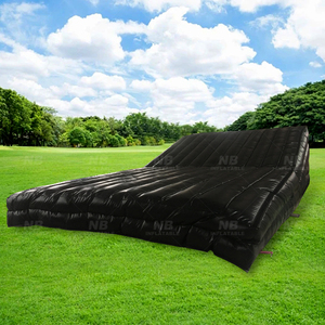Rampa de entrenamiento para motocross al aire libre con airbag inflable para aterrizaje, de fácil instalación - Product Image 3