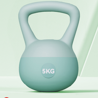 Usine Gym Musculation Couleur Personnalisée Rose Sable Rempli En Plastique Souple Kettlebell pour Femmes et Hommes 2.5kg 4kg 12kg