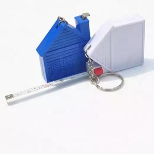 JUSEN - Llavero retráctil portátil con cinta de 1m (3 pies) en forma de casa para viajes - Product Image 5