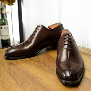 รองเท้าเดอร์บี้ผู้ชายสไตล์ใหม่ปี 2026 หัวมน แฟชั่นรองเท้าค็อกเทล ลายตาราง  รับสั่งทำ รองเท้าผู้ชายขายส่ง - Product Image 3