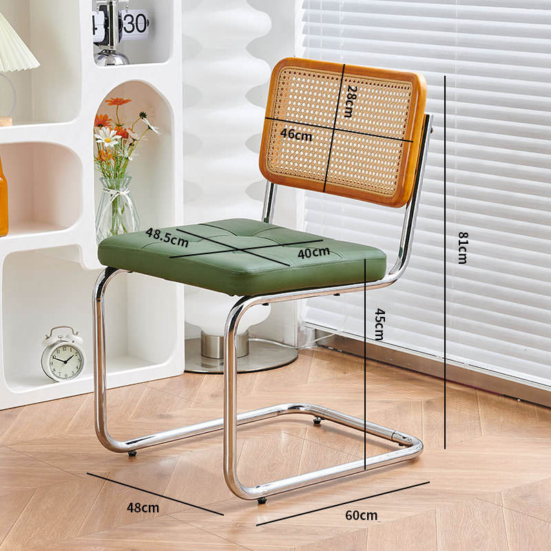 ด้านหลังสีไม้เชอร์รี่ + เบาะสีเขียวมะกอก