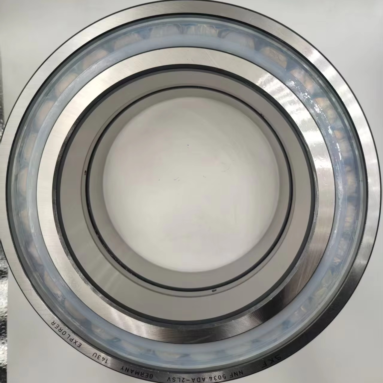 Professional Manufacturer's Customized NJ/NU/NUP2220M Single Cylindrical Roller Bearing Size 100*180*46mm Wholesale New Design