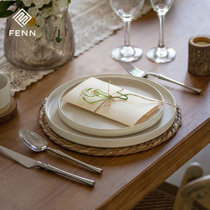 จานใส่ของทำจากเซรามิกสโตนแวร์สำหรับอาหารค่ำสไตล์ชนบทเคลือบงาเป็นจุดธรรมชาติแบบยั่งยืน - Product Image 4