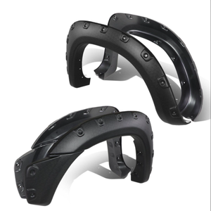 LUMA – Lot de 4 élargisseurs d'ailes noirs en PP de haute qualité pour protection des passages de roue à rivets (2012-2015) - Product Image 2