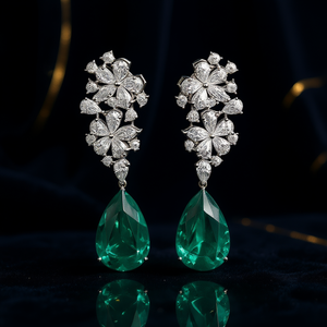 Pendientes de Diamantes de Oro Blanco de Lujo con Gotas de Esmeralda, Color D, Corte Pera Natural, Certificados por GIA, para Boda, Modelo E2646 - Product Image 2