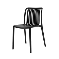 Chaises empilables personnalisées pour meubles de restaurant, chaises de salle à manger en plastique PP pour la cuisine à domicile