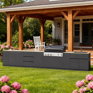 Griglia a Gas per Esterni - Barbecue a 5 Bruciatori a Gas Naturale <span class=keywords><strong>con</strong></span> Girarrosto, <span class=keywords><strong>Coperchio</strong></span> <span class=keywords><strong>in</strong></span> <span class=keywords><strong>Vetro</strong></span> Temperato e Finitura <span class=keywords><strong>in</strong></span> Acciaio Inossidabile - Product Image 1