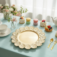 Assiettes de Présentation Dorées en Plastique PP de 13 Pouces pour Banquets, Style Américain, Écologiques et Durables, Vente en Gros Usine