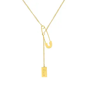 Impermeável 18K banhado a ouro aço inoxidável papel clipe amor monograma quadrado charme segurança Pin Necklace