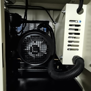 Rttw 5.5HP 4Kw 10BAR Tần số điện đai Máy nén khí cho tự động sửa chữa và bảo trì - Product Image 6