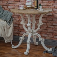 Ferme rustique décor à la maison Cottage rond blanc lavé sculpté en bois fin Table basse avec 4 pieds croisés