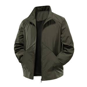 Chaqueta de Trabajo para Hombre con Impermeable Elástico, Chaqueta con Cuello Alto para Protección y Durabilidad en Todo Tipo de Clima - Product Image 1