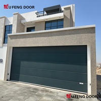 Porte de garage sectionnelle électrique automatique moderne en aluminium avec verre trempé miroir sans cadre pour villa