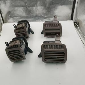 Système de climatisation de couleur grise avec sortie d'aération pour Lexus LX470 1998-2002 - Product Image 4