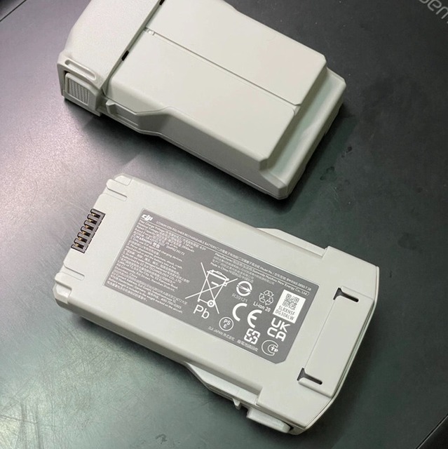 Original and Brand New 7.38V 3850mAh High-Capacity Lithium Polymer Battery for DJI Mini 3 DJI Mini 3 Pro DJI Mini 4 Pro