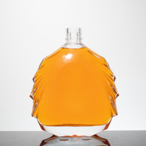 Bouteille de brandy plat en cristal clair 700ml bouteille en verre de qualité supérieure pour brandy vodka tequila - Product Image 6