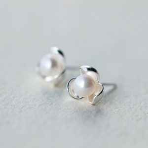 ชุดเครื่องประดับแฟชั่นเวนชี เงินแท้ S925 สไตล์เกาหลี ดีไซน์หวาน ประดับเพชรเม็ดเดียว รูปดาว พร้อมสร้อยไข่มุก รุ่น D8756 ดีไซน์สดใส - Product Image 4