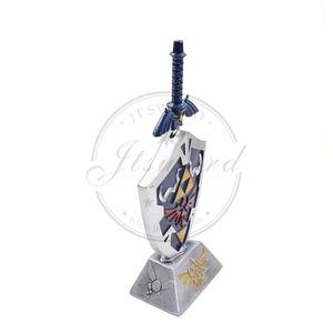 โล่ไฮเลียนขนาดเล็กของมิสเตอร์เซลด้า และที่เปิดจดหมายรูปดาบมาสเตอร์โซร์ด - Product Image 3
