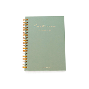 Agenda Giornaliera 365 Giorni di Me, Elegante Diario Stile Matcha con Rilegatura a Spirale Dorata, Perfetto per Bullet Journal e Pianificazione - Product Image 2
