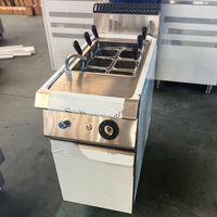 Cuiseur à pâtes électrique monocylindre de luxe série 700 avec armoire en bois en acier inoxydable pour cuisine occidentale d'hôtel et de restaurant
