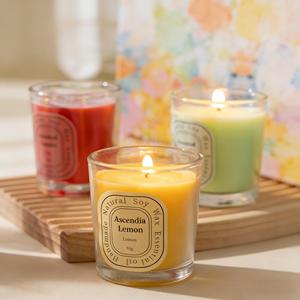 Bougie parfumée Ascendia, pot en métal noir mat, bougie en cire de soja, aromathérapie, avec couvercle doré, décoration de luxe pour la maison - Product Image 3