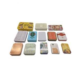 Latas de metal rectangulares con bisagras para cartas de juego, caja de lata de regalo personalizada, pequeña