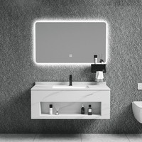 Miroir intelligent LED mural en métal moderne pour salle de bain, éclairé, étanche, résistant aux éclaboussures, facile à nettoyer, pour hôtel et villa