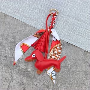 Aailu di lusso da donna in pelle PU ciondolo con nappa stampa UV ornamento animale portachiavi per auto cane borsa cavallo Charm - Product Image 4